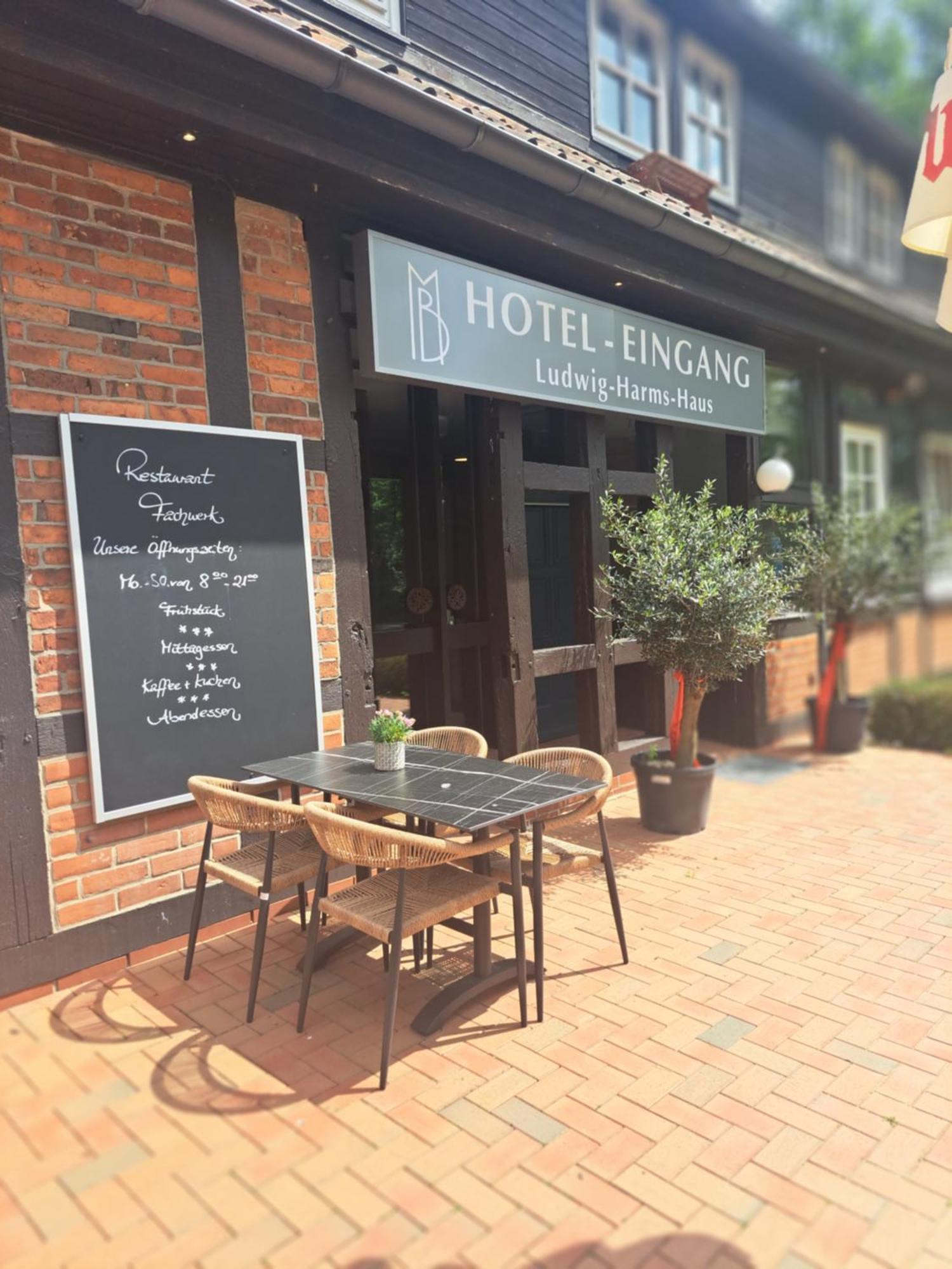 B M Hotel Im Ludwig- Harms- Haus Hermannsburg Ngoại thất bức ảnh